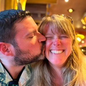 Meet your Posher, Meaghan